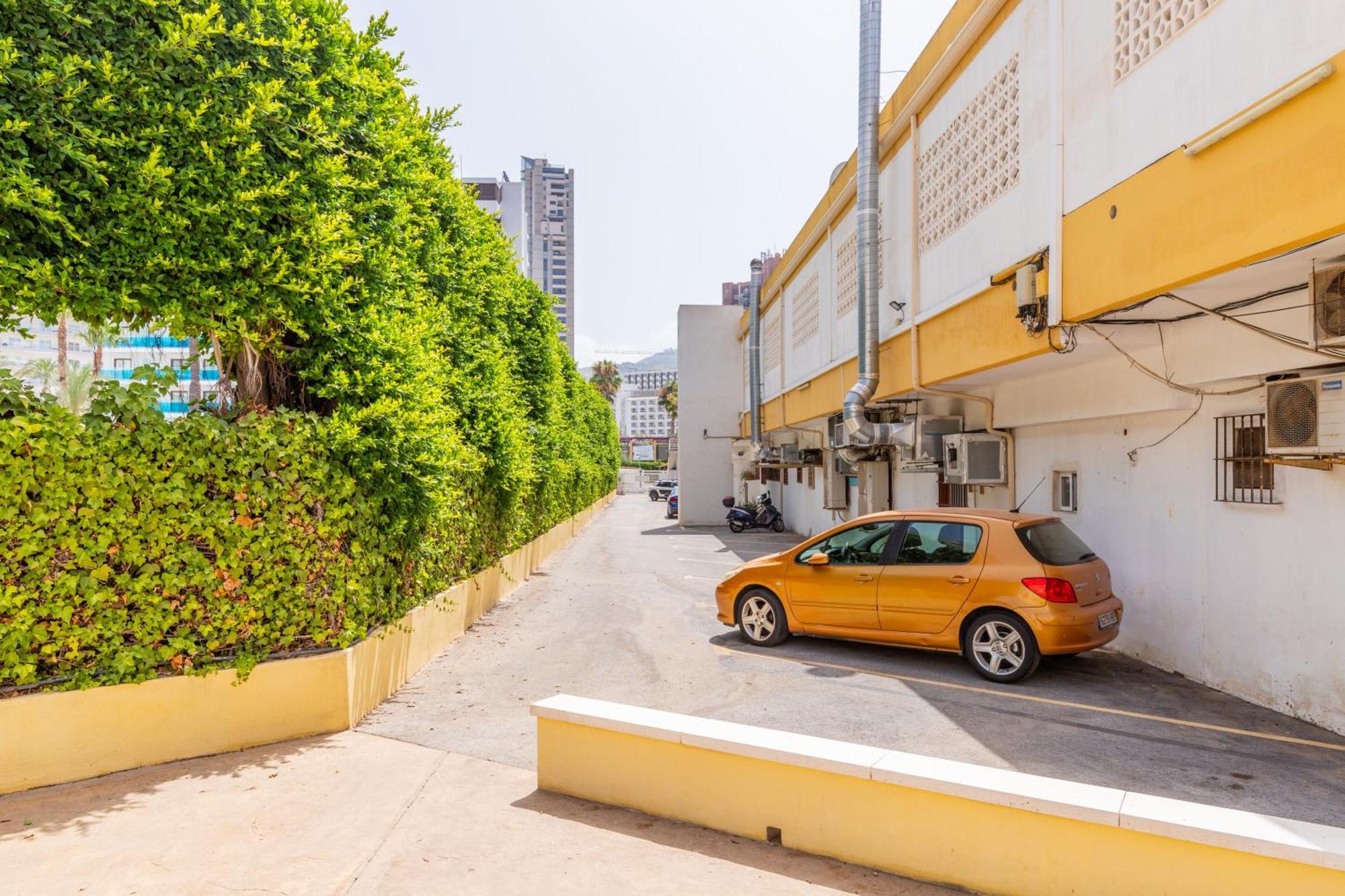 Queen Benidorm Exterior photo