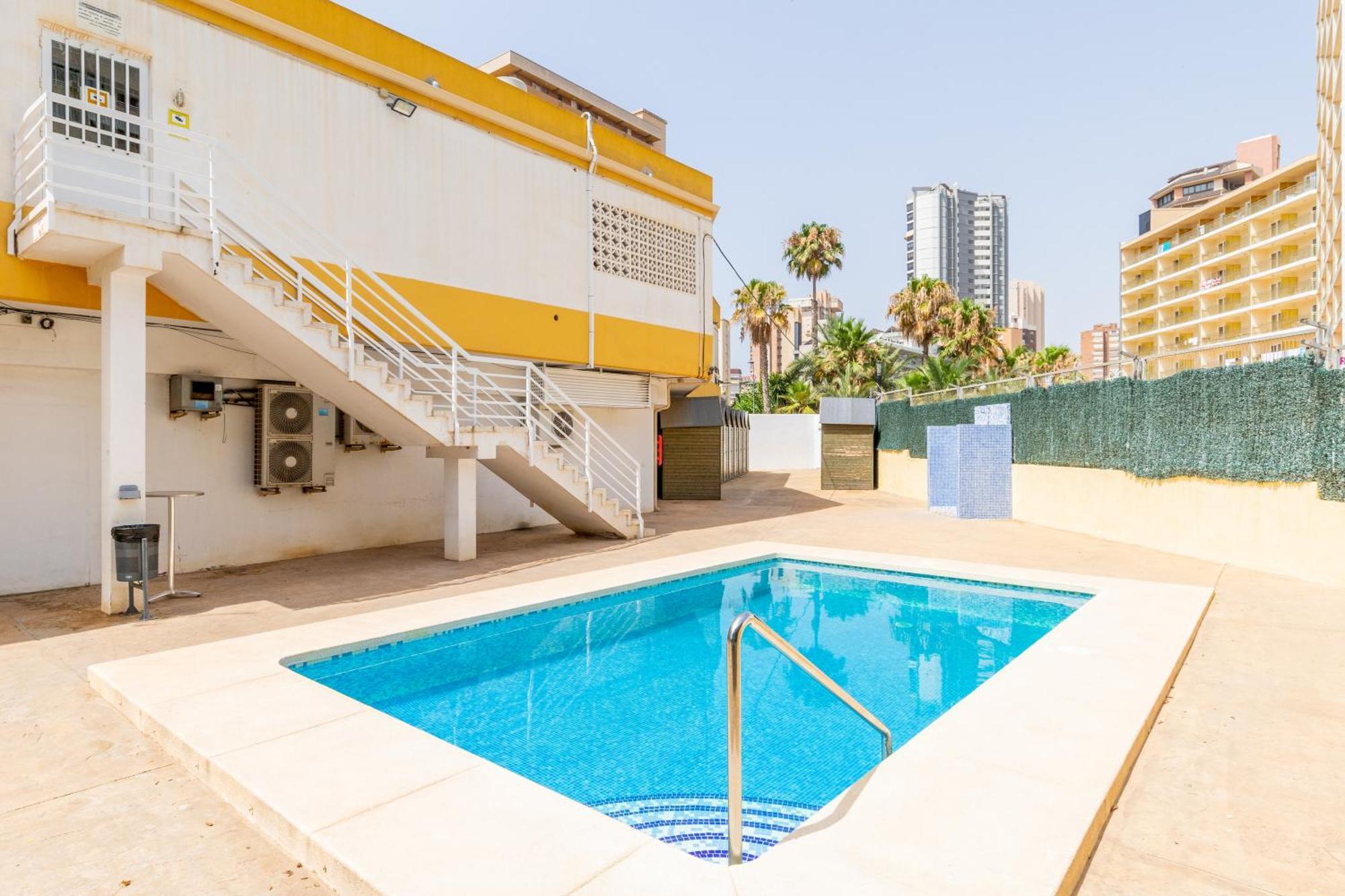 Queen Benidorm Exterior photo